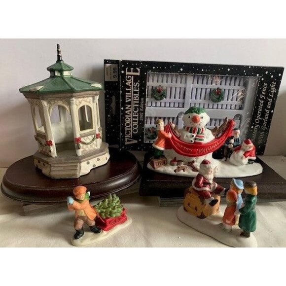 Victorian Village Collectibles 2002 Edition Battery Operated Fence & Dickensvale - Picture 1 of 6